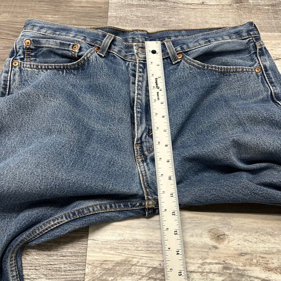 Levis 505 Mens 36x31 Regular Straight Fit Faded Distressed Denim Jeans Red Tab - Picture 9 of 11